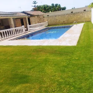 Chalet Con Encanto Y Piscina Chiclana de la Frontera